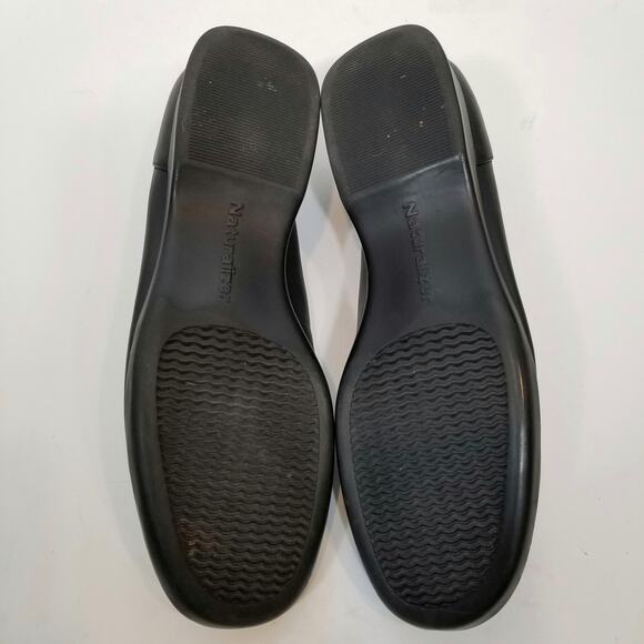 Naturalizer Women's Low Wedge Heel Black Leather Flats Size 9 - Picture 6 of 8